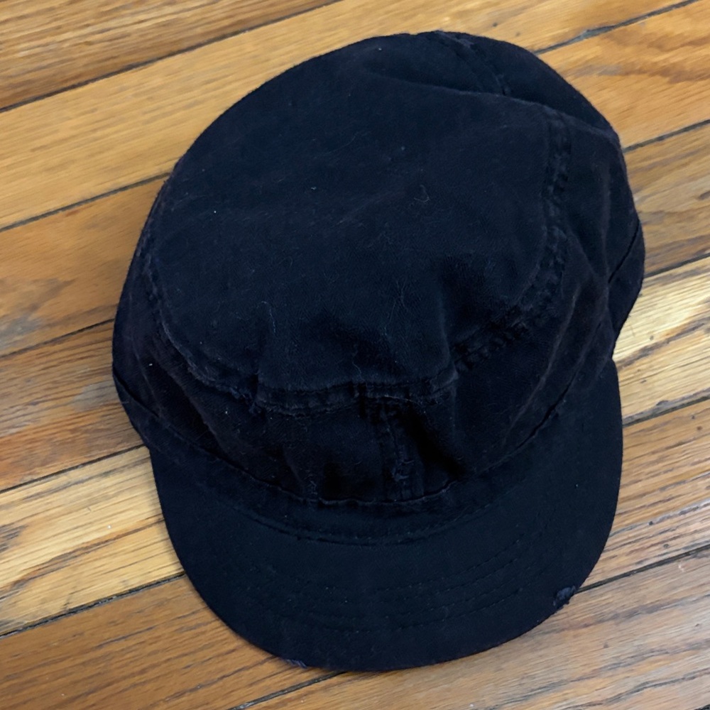Black Newsboy Cap